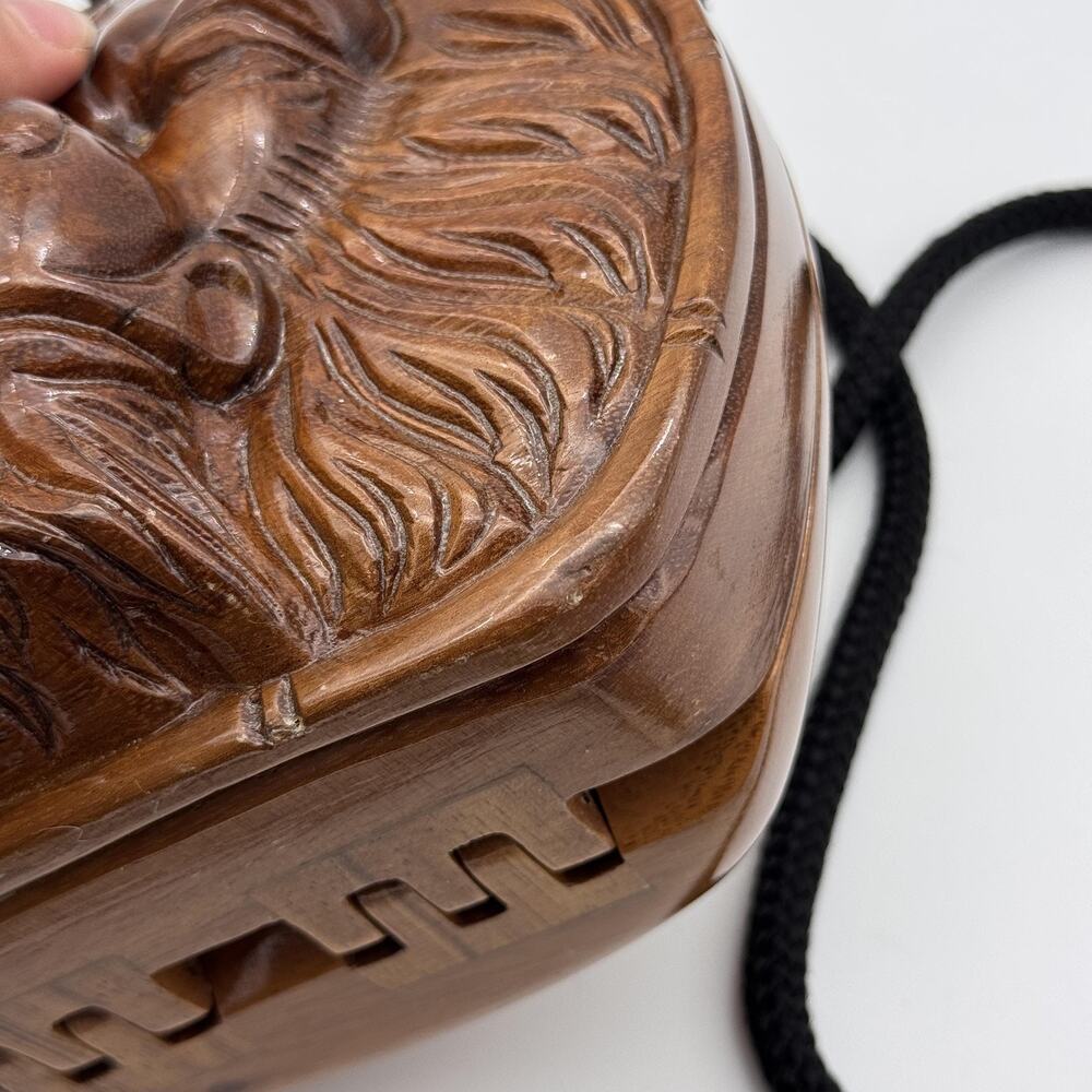 Timmy Woods Lion Crossbody Bag Carved Wood Beverly Hills Limited Edition Art - Picture 15 of 16